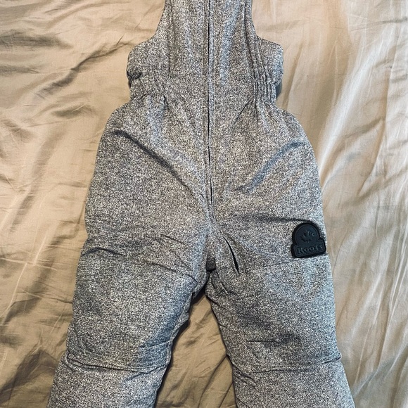 Roots kids winter jumpsuit - Picture 1 of 7